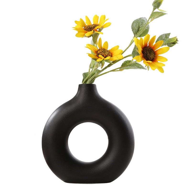 Nordic Vase Circular Hollow Ceramic Donuts Flower Pot Home Living Room Decoration Accessories Interior Office Desktop Decor Gift