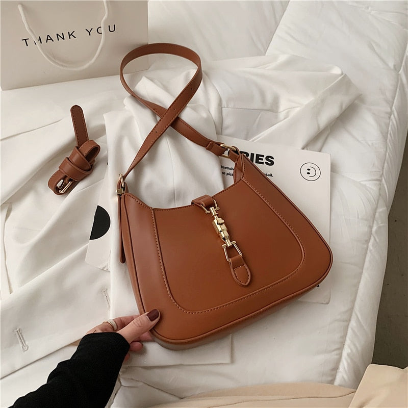 Toptrends Retro Underarm Shoulder Side Bags For Women 2023 Trend Luxury Designer PU Leather Crescent Ladies Handbags And Purses